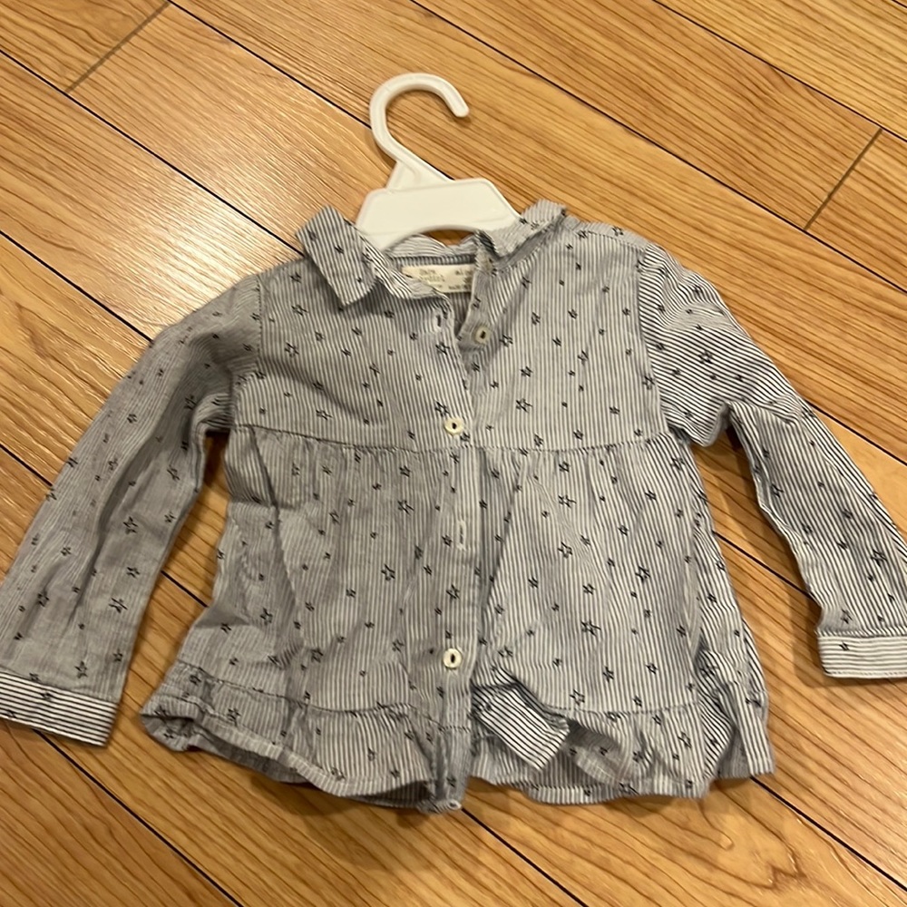 Zara girl’s blouse- 12-18M